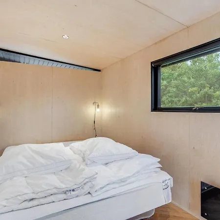 Skodshovedgard Knebel Ix Knebel